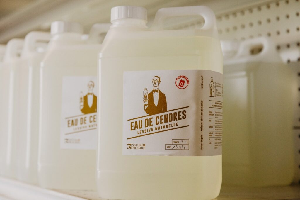 Eau de Cendres Lessive Naturelle Nature et Progrès